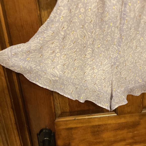 NWT Medium Express Lavender, White, and Gold Off-Shoulder Ruffle Romper (ABBA) - Picture 8 of 14